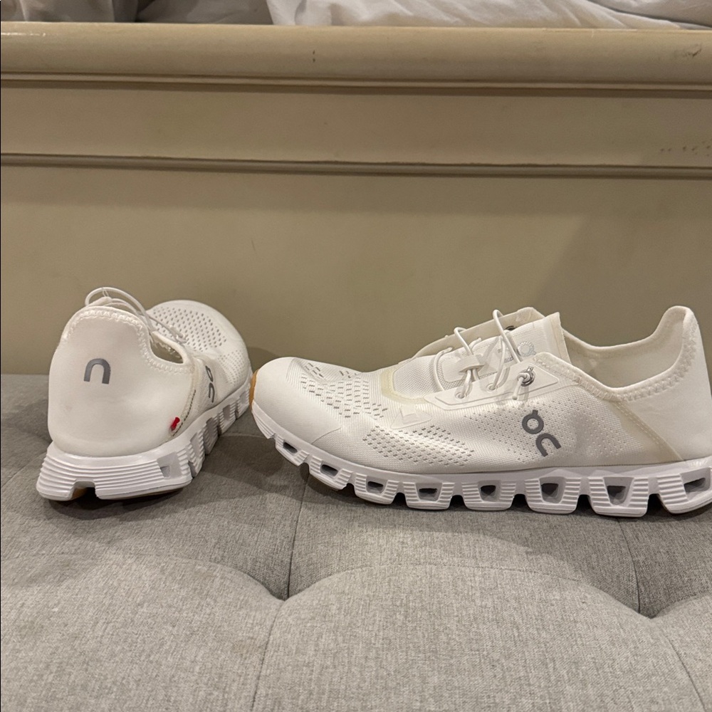New cloud coast shoes